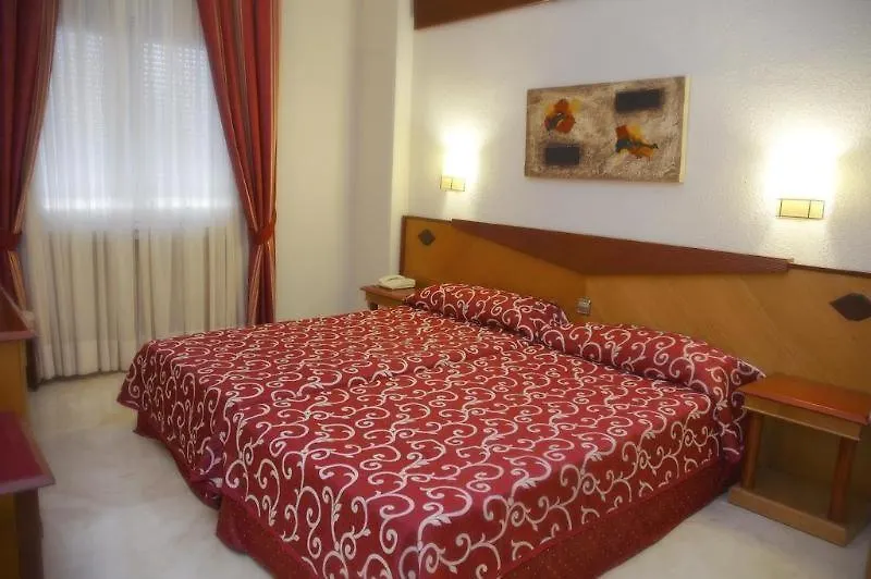 Hotel Del Val-1