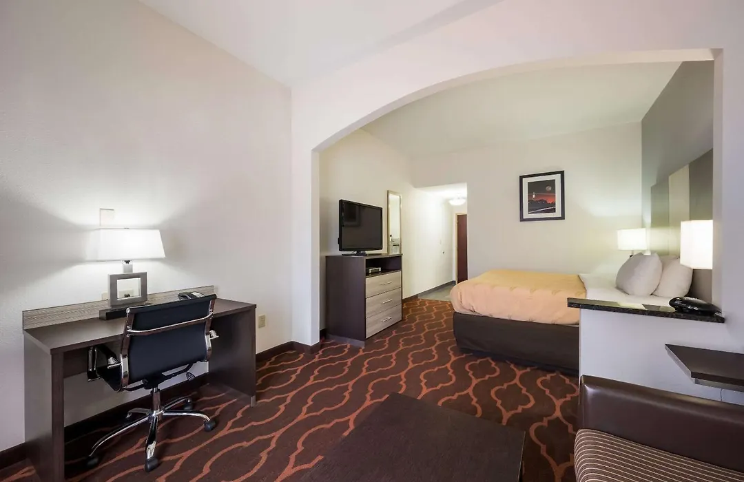 Quality Inn & Suites Huntsville Research Park Area-1