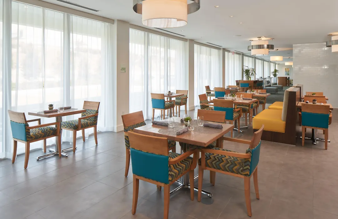 Hampton Inn & Suites Miami Airport South/Blue Lagoon-1