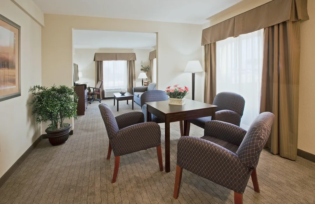 Holiday Inn Express Hotel & Suites Clearwater Us 19 North By Ihg-1
