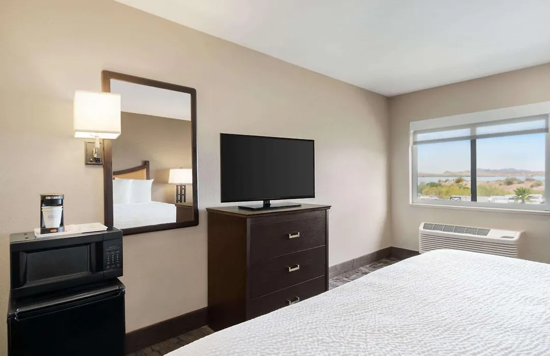 Travelodge By Wyndham Lake Havasu-1