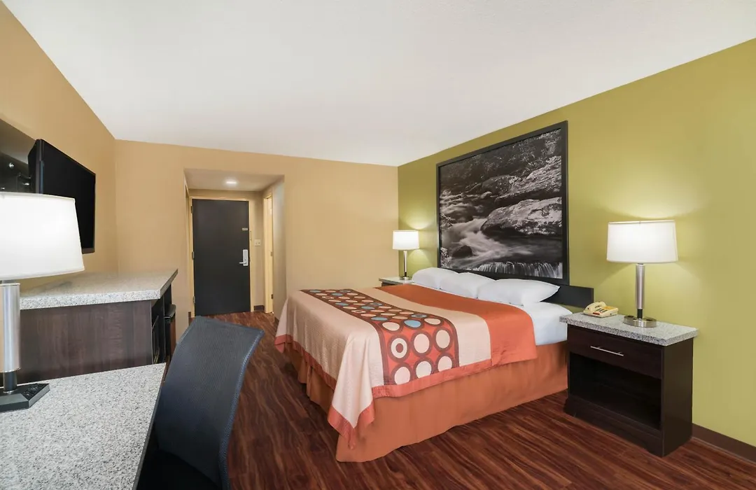 Super 8 By Wyndham Raleigh North East-1
