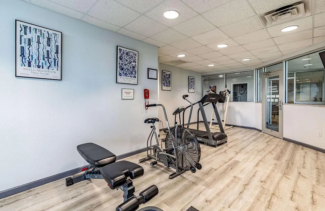 Quality Inn Branson - Hwy 76 Central-1