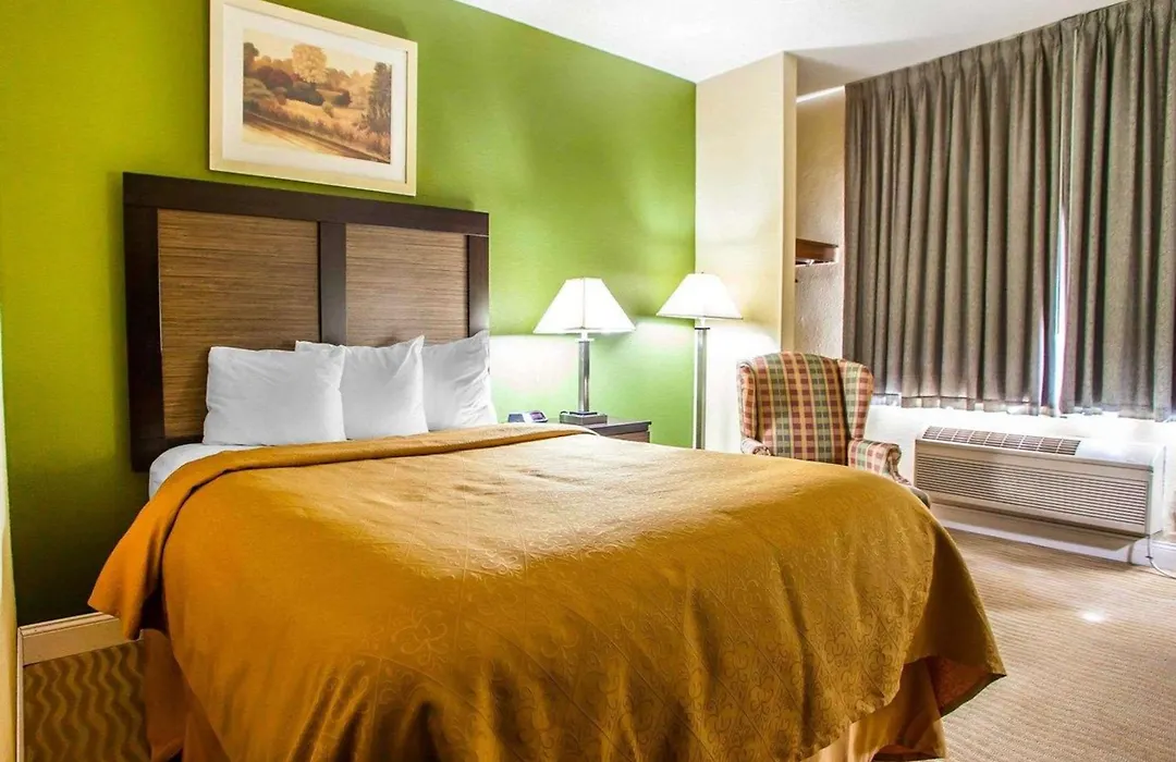Quality Inn & Suites Champaign North - Urbana-1