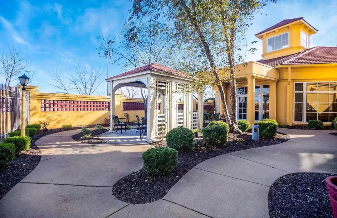 La Quinta By Wyndham St. Louis Westport-1