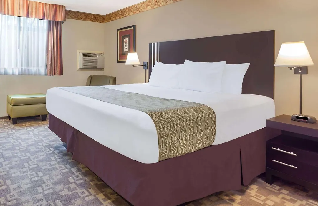 Days Inn By Wyndham Bellingham Wa-1