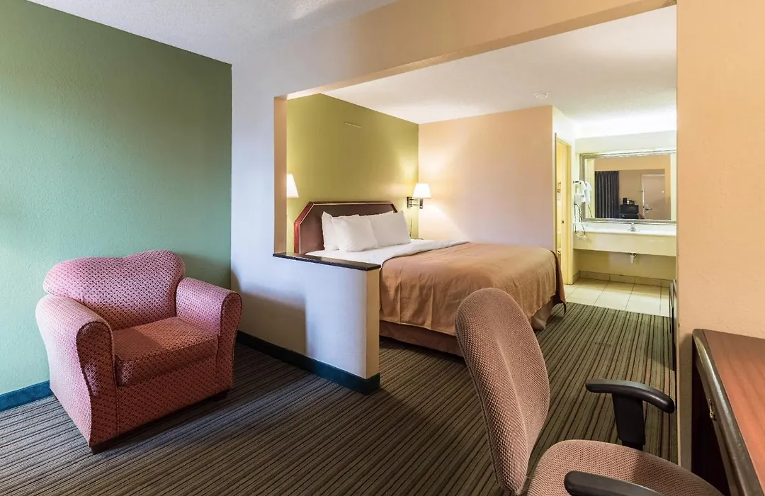 Quality Inn Alexandria-1