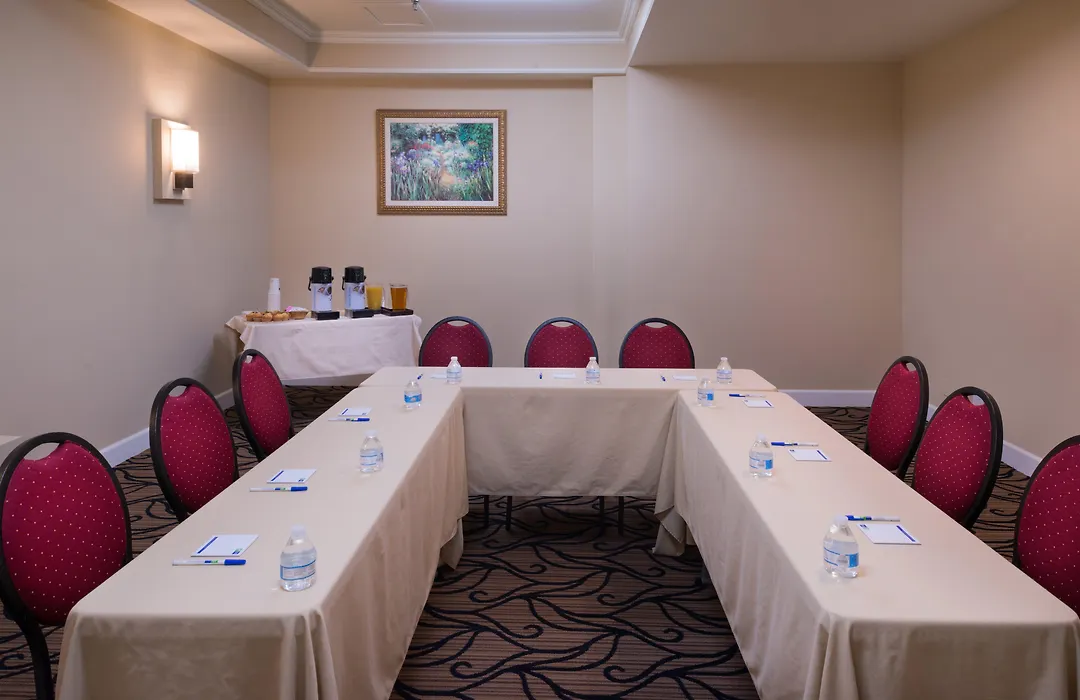 Holiday Inn Express & Suites Pasadena - Los Angeles By Ihg-1