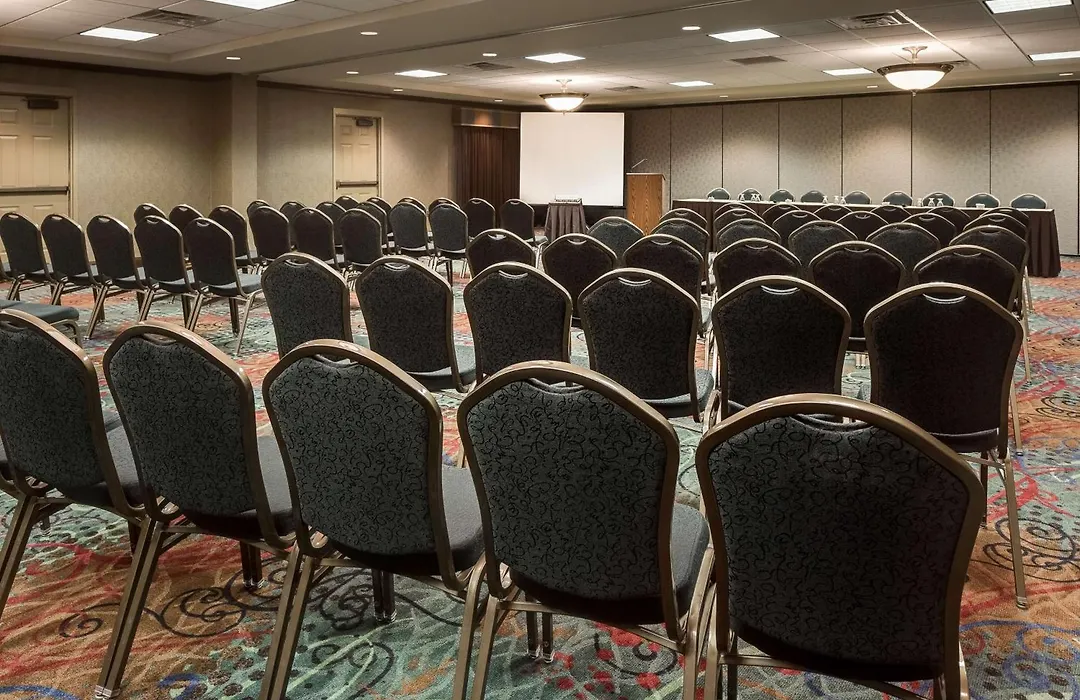 Hampton Inn Council Bluffs-1