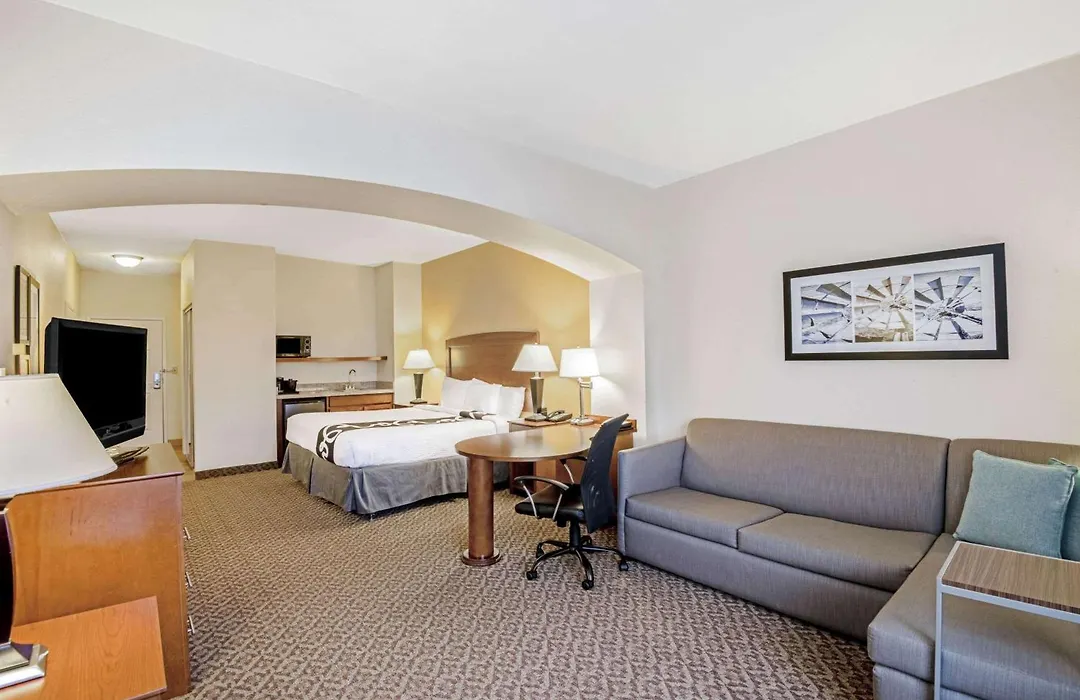 La Quinta By Wyndham Lawton / Fort Sill-1