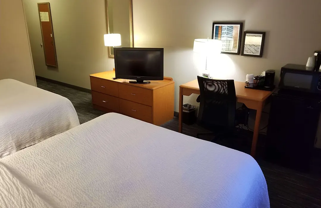 Wingate By Wyndham Great Falls-1