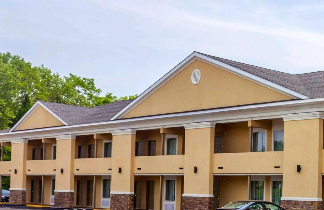 Quality Inn Waterbury East-1