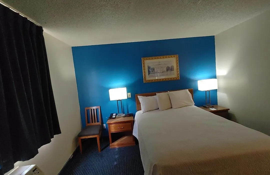 Days Inn By Wyndham Pocatello University Area-1