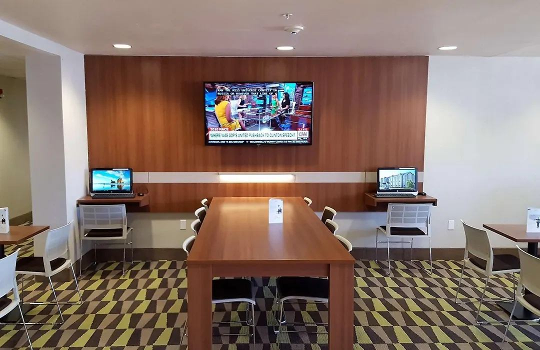 Microtel Inn & Suites By Wyndham Bellevue-1
