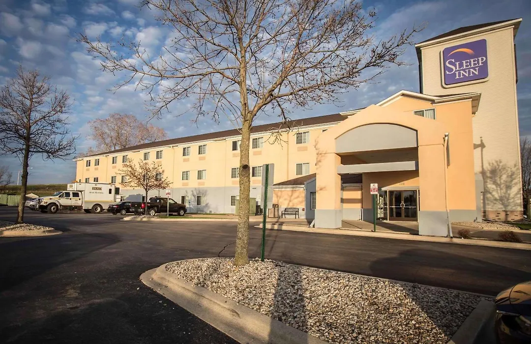 Sleep Inn Rockford I-90-1