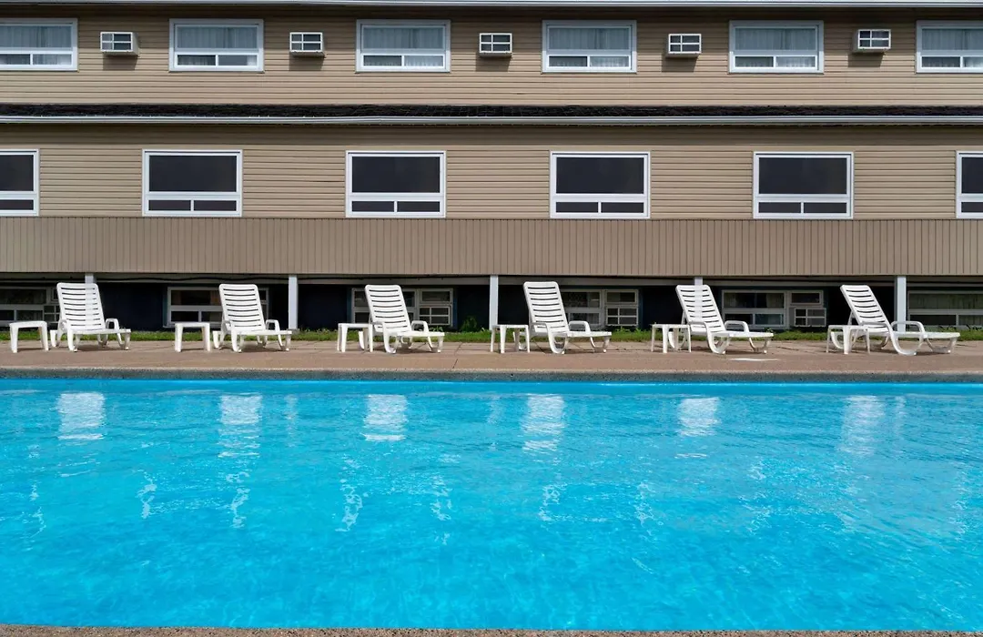 Days Inn By Wyndham Fredericton-1