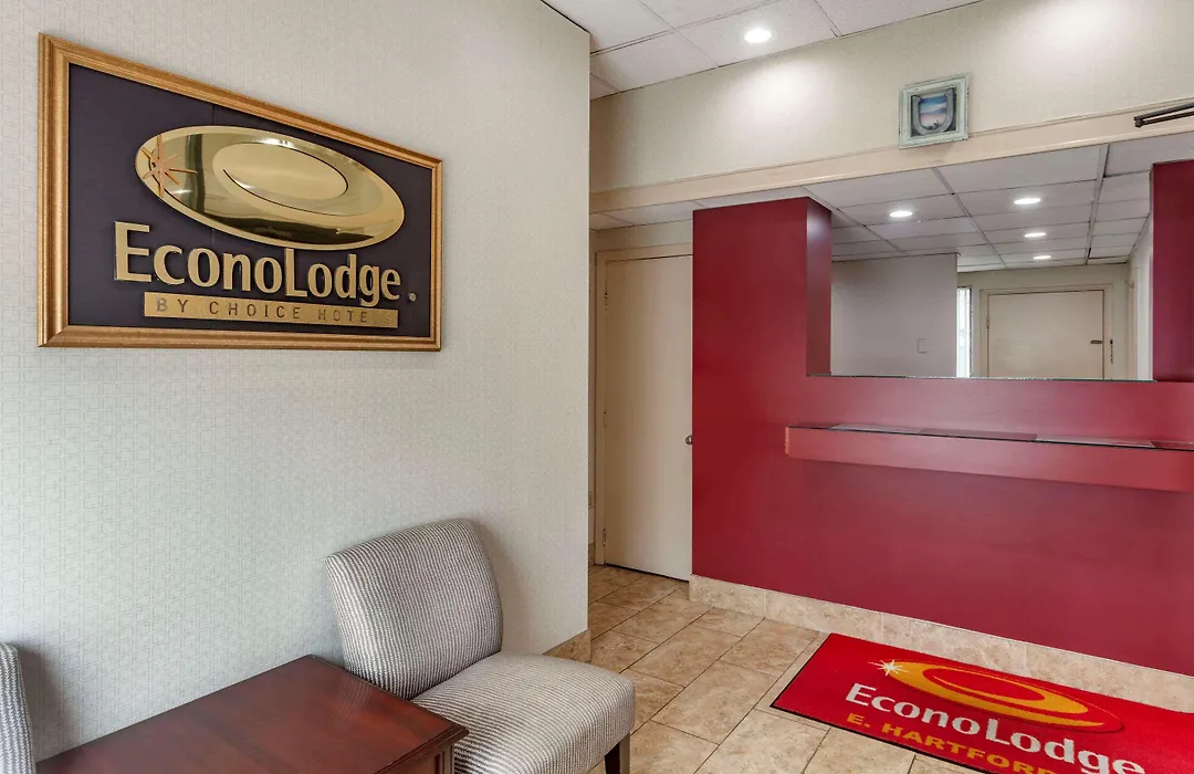 Economy Inn-1
