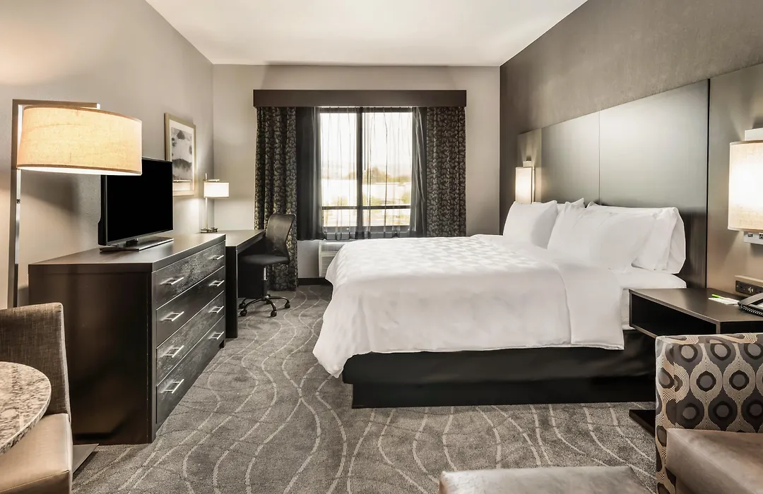 Holiday Inn & Suites Silicon Valley - Milpitas By Ihg-1