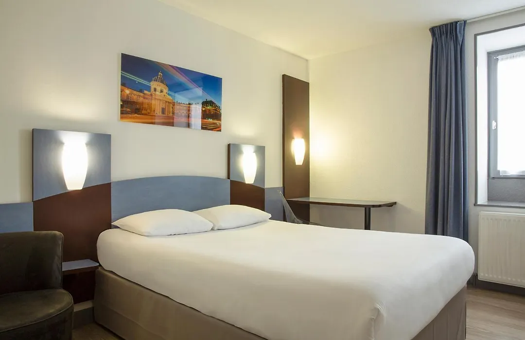 The Originals Access, Hôtel Bourges Gare-1