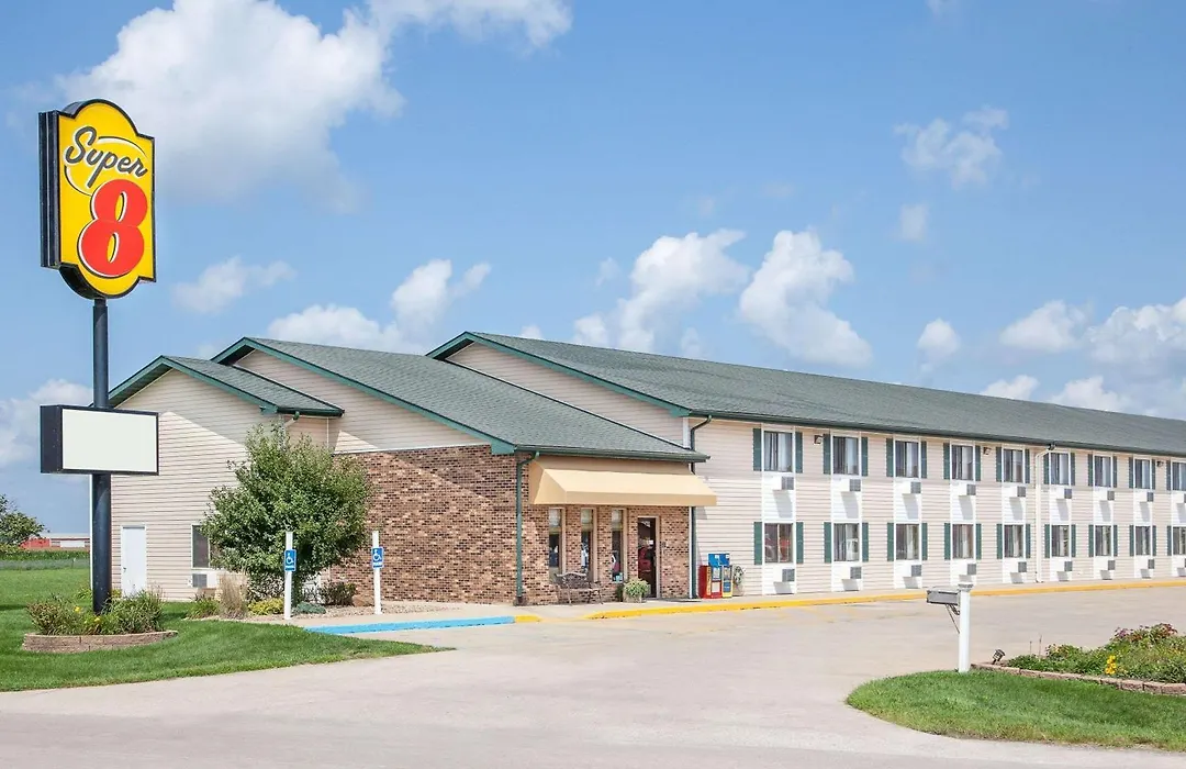 Super 8 By Wyndham Mt Pleasant-1