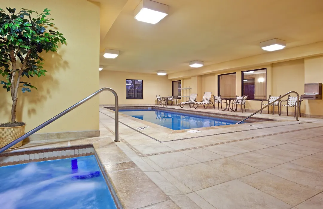 Holiday Inn Express Hotel & Suites Erie An Ihg Hotel-1