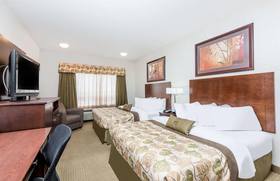 Ramada By Wyndham Olds-1