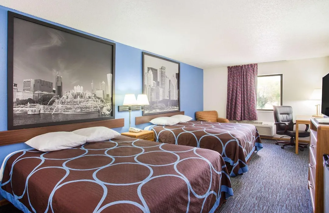 Super 8 By Wyndham Monmouth Il-1