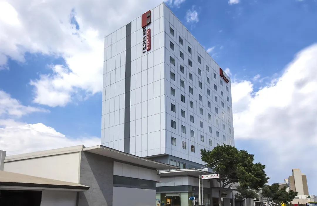 Fiesta Inn Express Monterrey Centro-1