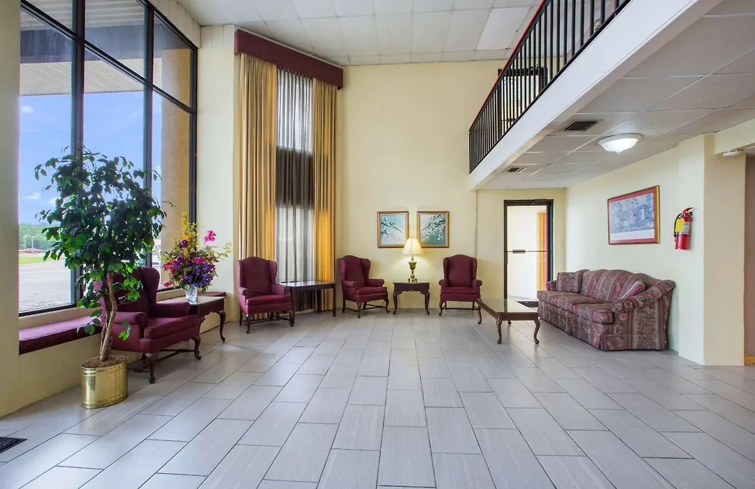 Rodeway Inn Bonifay-1