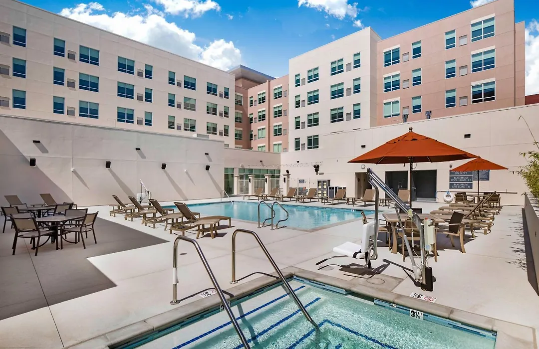 Hyatt House La - University Medical Center-1