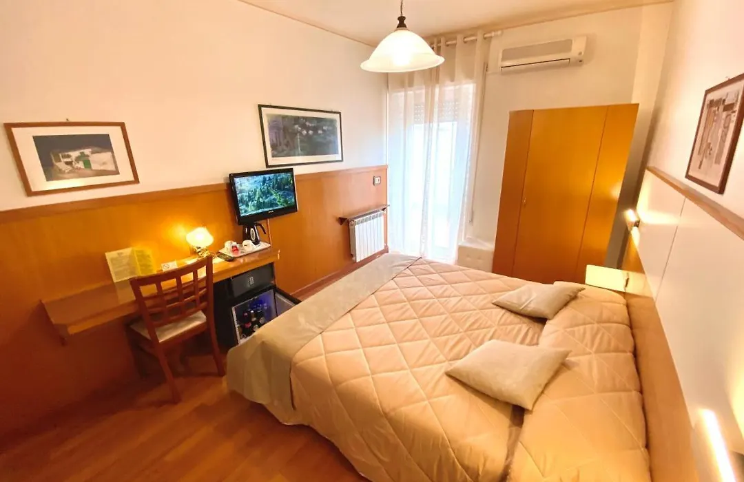 Hotel Signa-1
