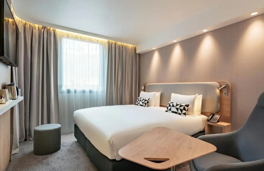Holiday Inn Express - Marne-La-Vallee Val D'Europe By Ihg-1