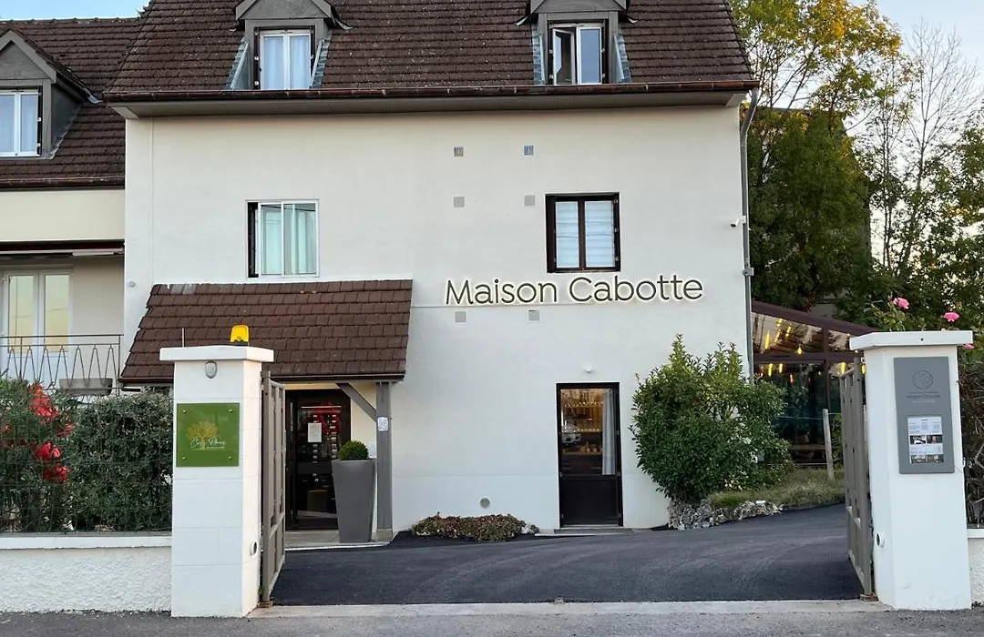 Maison Cabotte-1