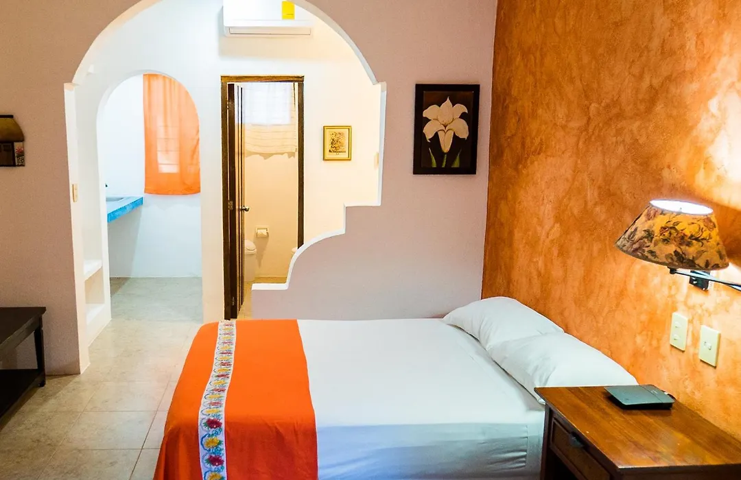Hotel Casa De Las Flores-1