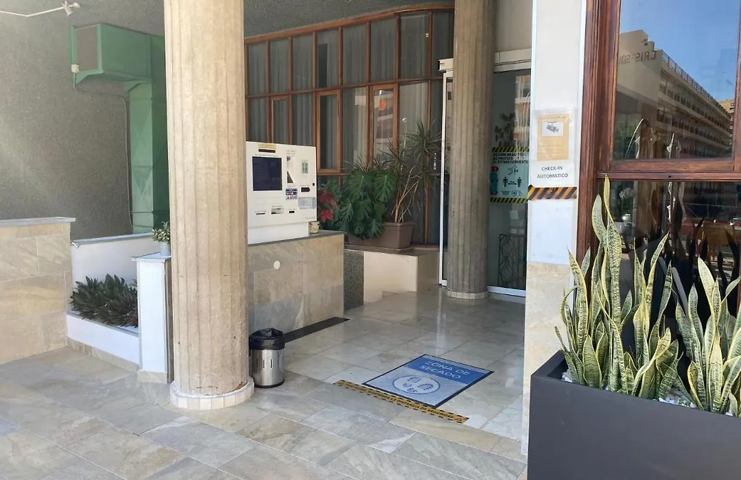 Hotel Andrea'S-1