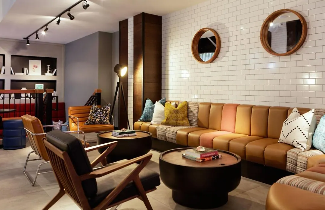 Moxy Richmond Downtown-1