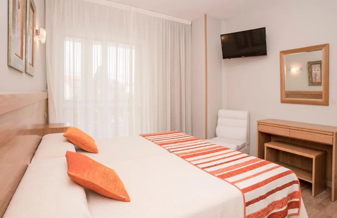 Hotel Caribe Sanxenxo-1