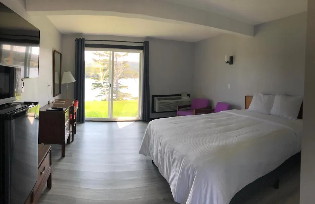 Duck Cove Inn-1