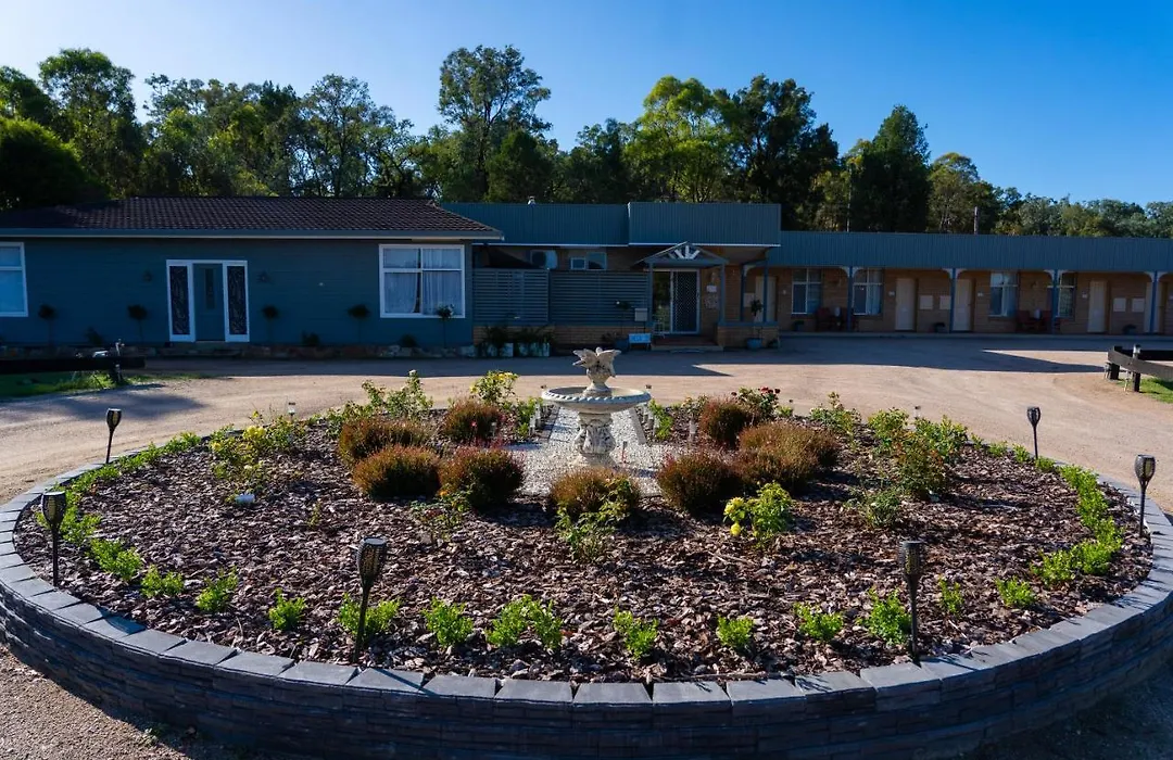 Sunflower Motel-1