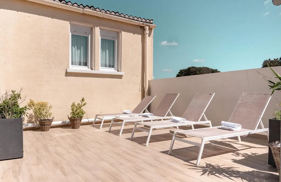 Hôtel Le Rivage vue sur mer - LOGIS - Châtelaillon-plage-1