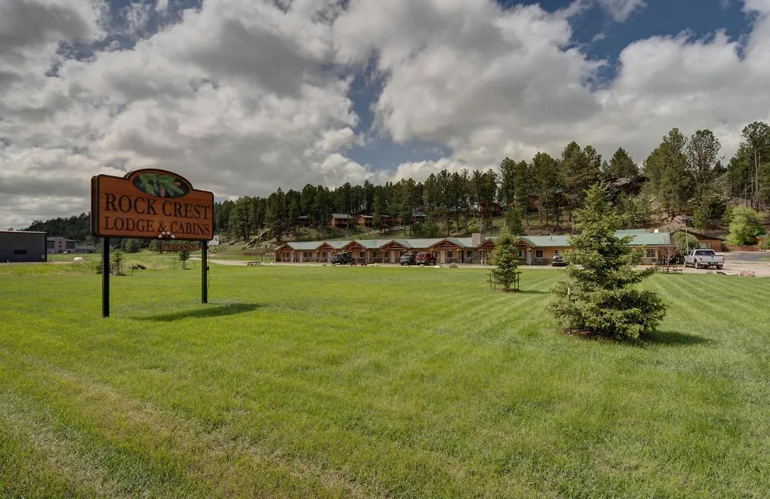 Rock Crest Lodge & Cabins-1