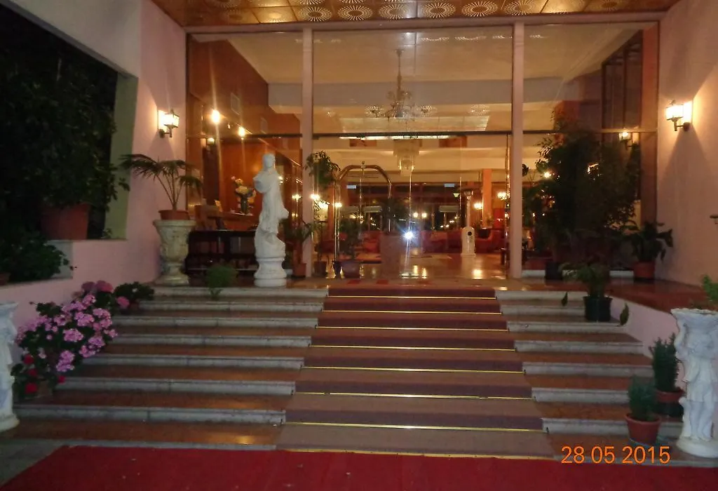 Hotel Continental-1