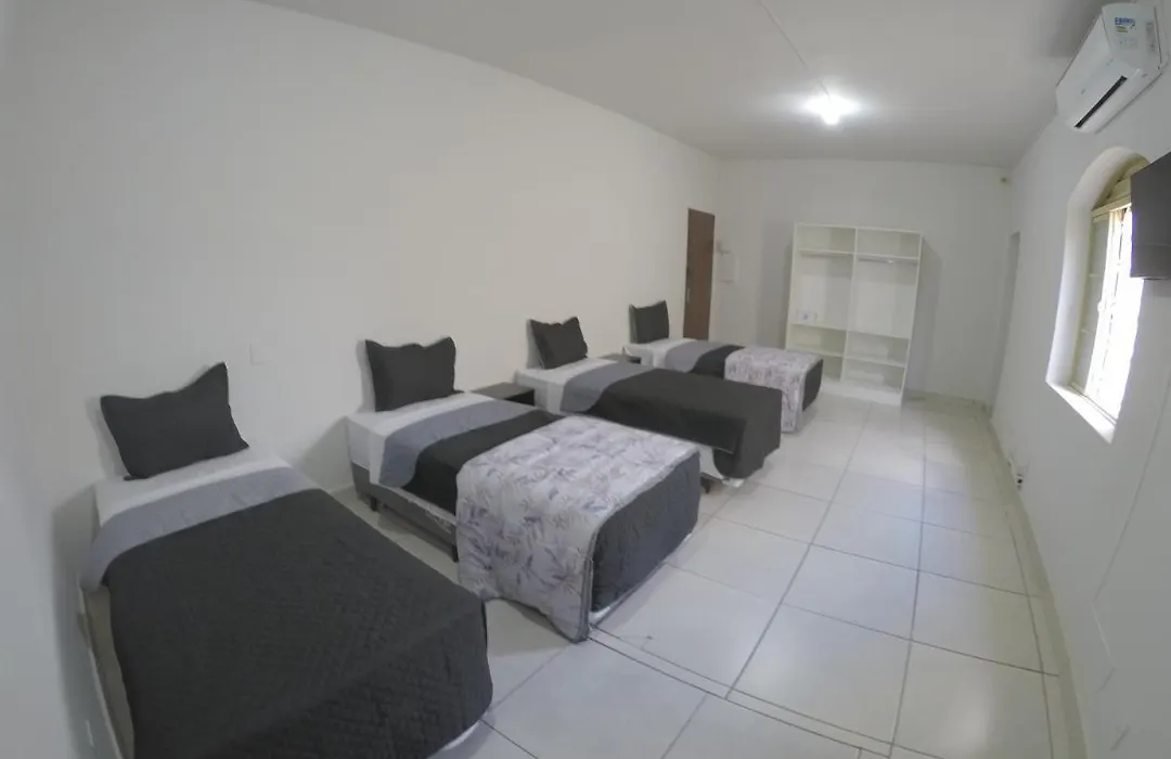 Quartos Delfim Moreira-1