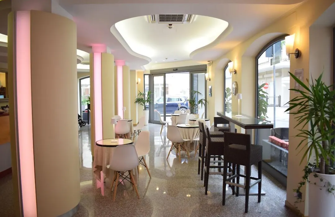 Hotel Romantico-1