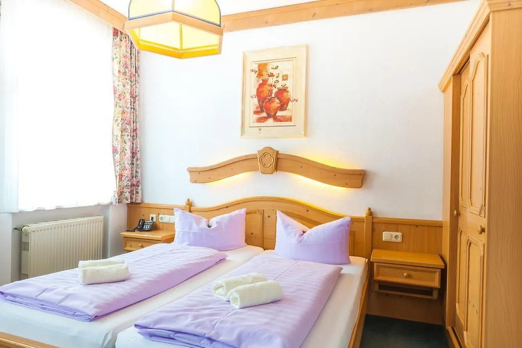 Hotel und Restaurant Piccolo-1