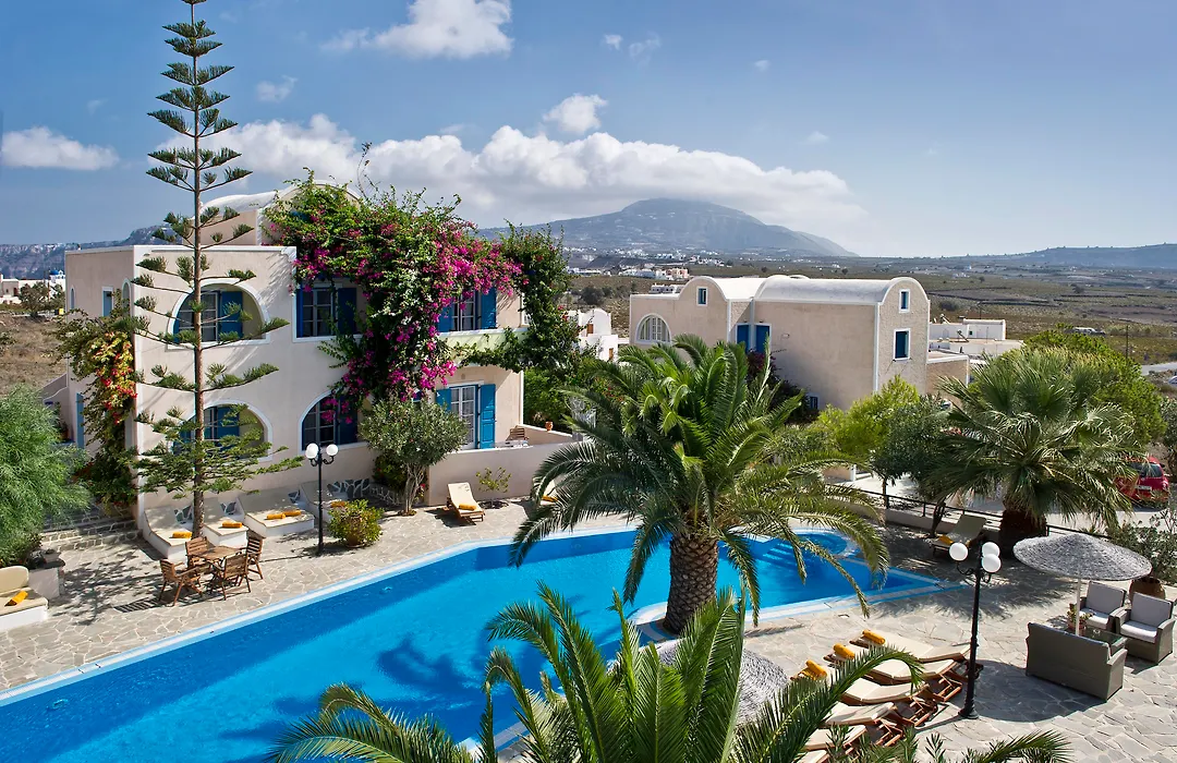 Paradise Resort-1