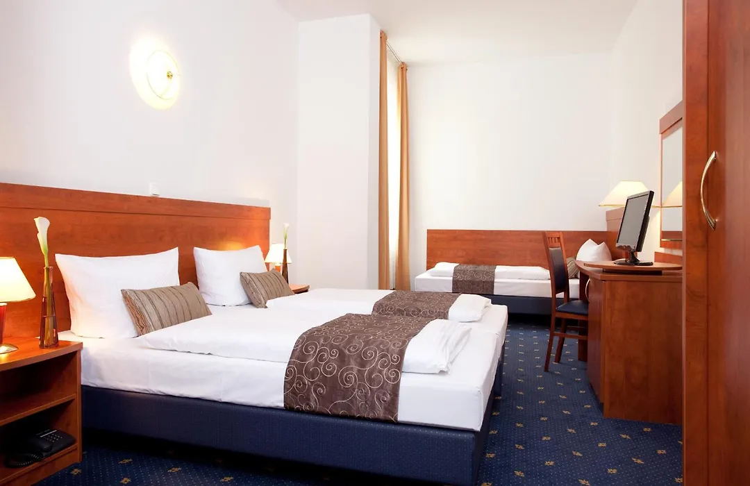 Hotel Atrium Charlottenburg-1