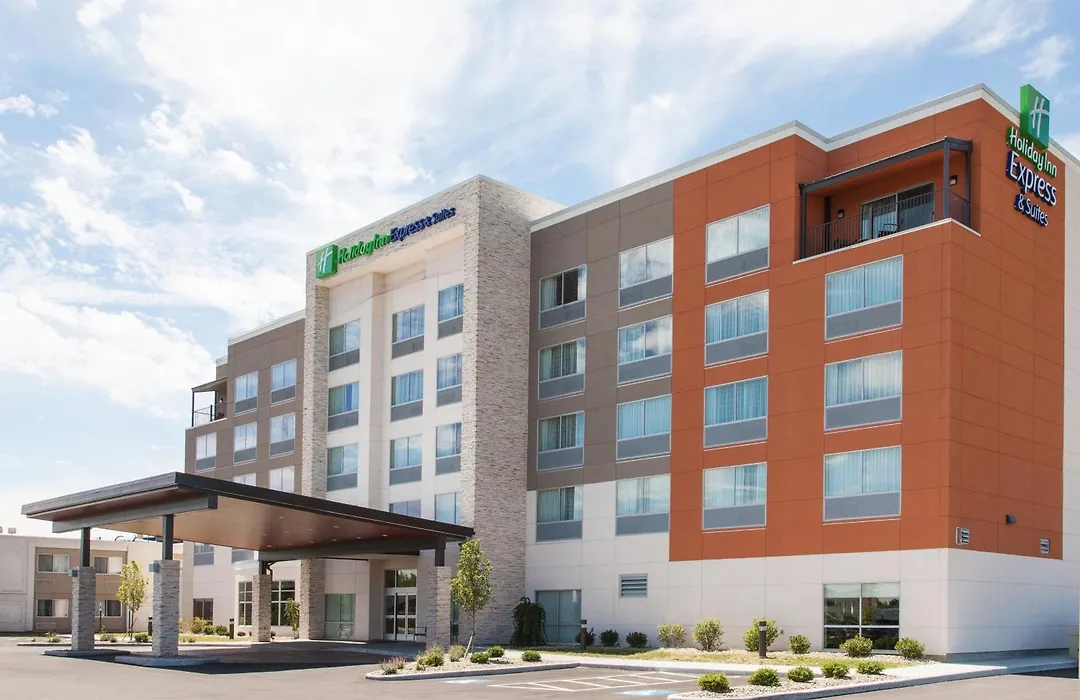 Holiday Inn Express & Suites Sandusky By Ihg-1
