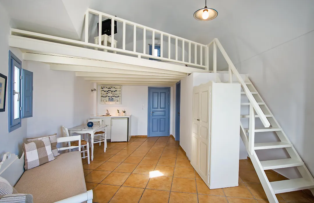 Apanemo Hotel & Suites-1