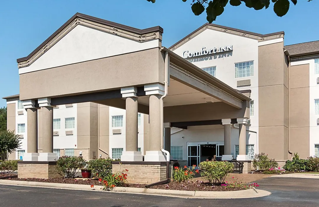 Comfort Inn Camden-1